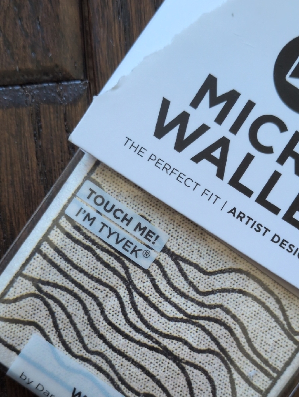 PAPERWALLET I NWT Artist Designed Waves Pattern Tyvek Compact Micro Wallet - Picture 8 of 16